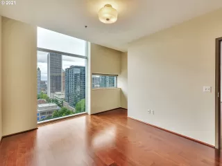 Photo #3: 21084913 Listing 