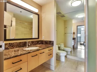 Photo #5: 21084913 Listing 