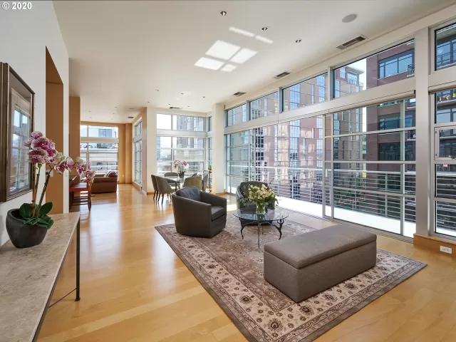 MLS: 21086895 Condo For Sale