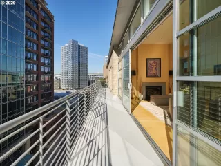 Photo #2: 21086895 Listing