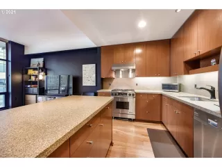 Photo #2: 21087765 Listing