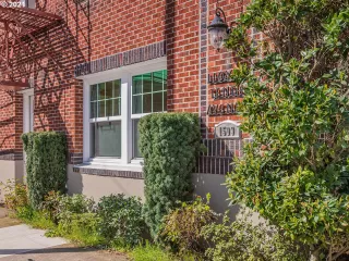 Photo #3: 21088008 Listing