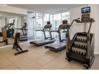 Photo #3: 21089563 Listing