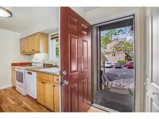 Photo #1: 21090584 Listing 