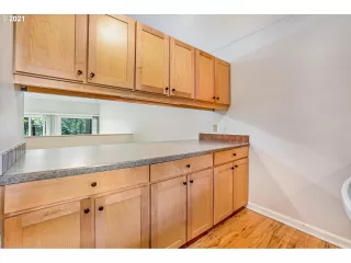 Photo #4: 21090584 Listing 