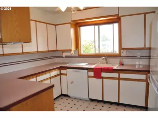 Photo #2: 21091827 Listing