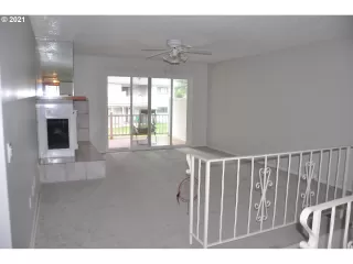 Photo #3: 21091827 Listing