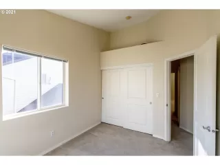 Photo #2: 21092170 Listing