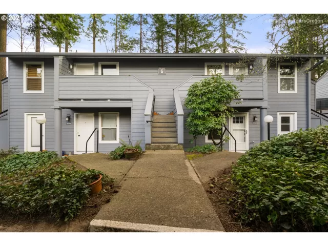 MLS: 21092728 Condo For Sale