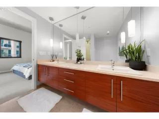 Photo #4: 21092919 Listing 