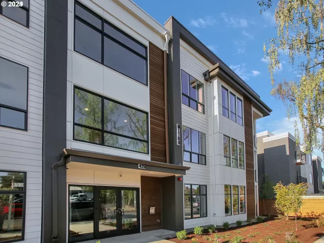 MLS: 21093386 Condo For Sale