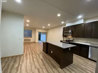 Photo #1: 21093399 Listing