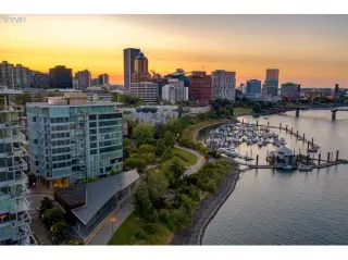 Photo #1: 21093918 Listing 