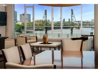 Photo #5: 21093918 Listing 