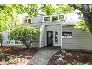 Photo #6: 21094524 Listing