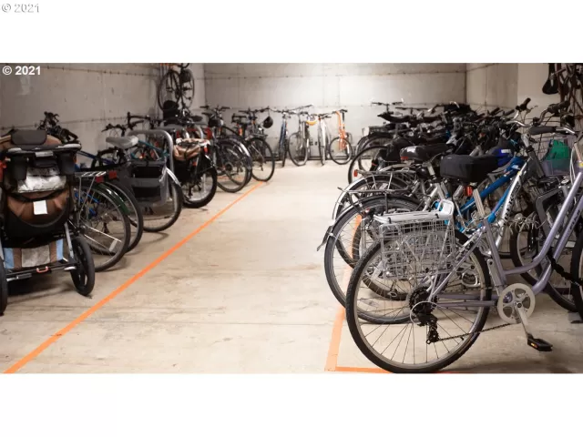 MLS: 21095786 Condo For Sale