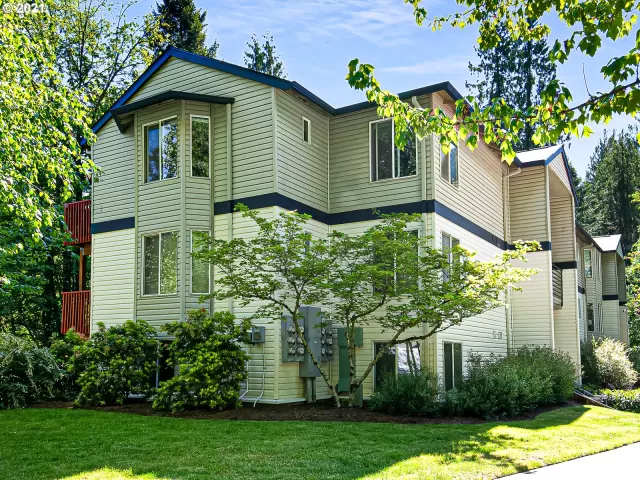 MLS: 21095803 Condo For Sale