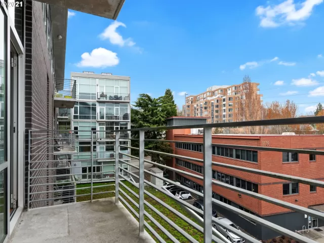 MLS: 21095841 Condo For Sale