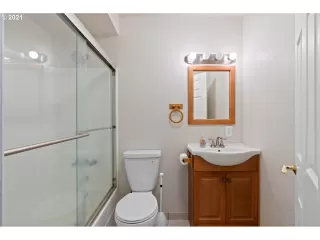 Photo #1: 21096144 Listing 