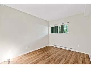 Photo #6: 21096144 Listing 