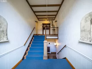 Photo #4: 21096212 Listing