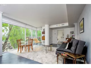 Photo #3: 21097379 Listing 