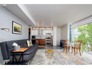 Photo #6: 21097379 Listing 