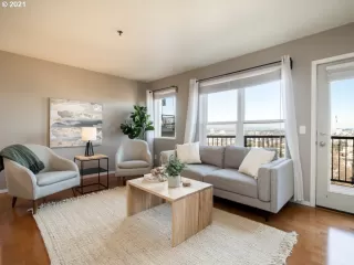 Photo #3: 21098053 Listing 