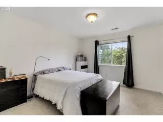 Photo #2: 21098506 Listing