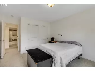 Photo #3: 21098506 Listing