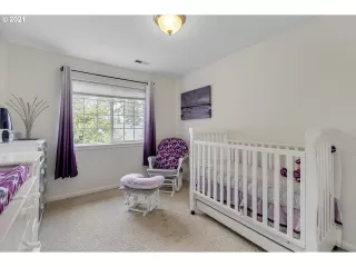 Photo #4: 21098506 Listing