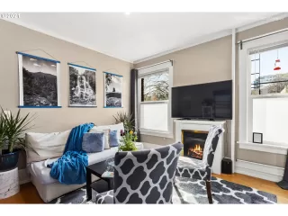 Photo #5: 21098835 Listing 