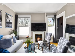 Photo #6: 21098835 Listing 