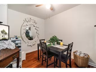 Photo #3: 21099609 Listing