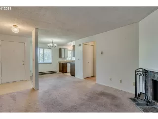 Photo #4: 21102849 Listing 