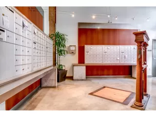 Photo #2: 21105478 Listing 