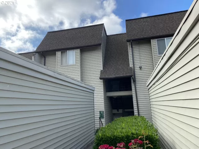 MLS: 21107715 Condo For Sale