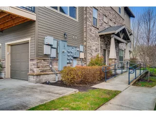 Photo #3: 21107878 Listing 