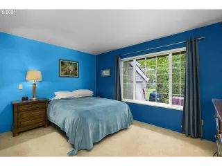 Photo #4: 21109147 Listing