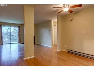 Photo #2: 21110475 Listing 