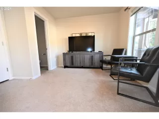 Photo #3: 21110631 Listing 