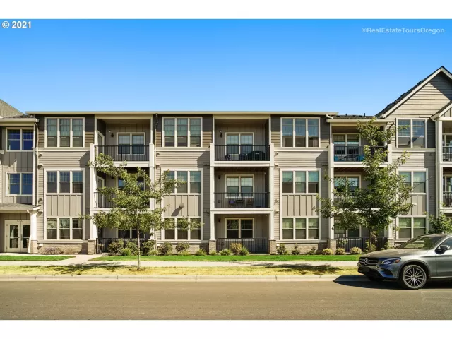 MLS: 21111280 Condo For Sale