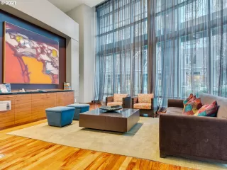 Photo #3: 21111807 Listing