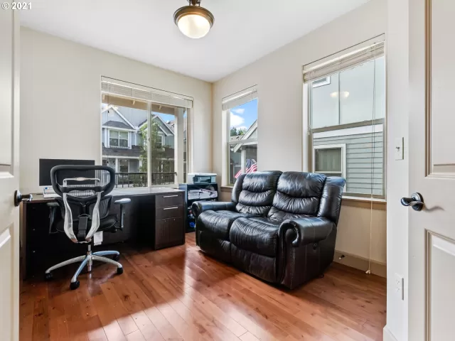 MLS: 21112307 Condo For Sale