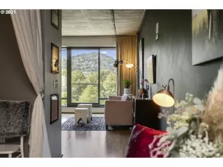 Photo #5: 21113414 Listing 