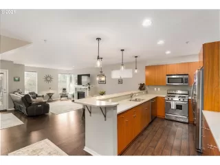 Photo #2: 21113543 Listing 