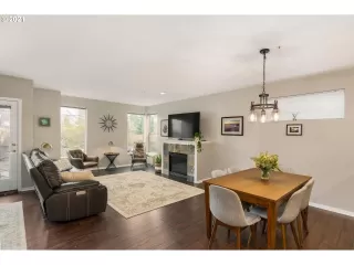Photo #3: 21113543 Listing 