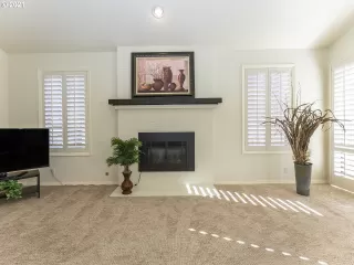 Photo #3: 21114316 Listing