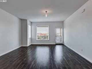 Photo #1: 21114719 Listing