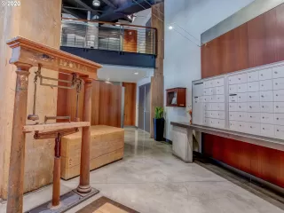 Photo #3: 21114944 Listing 